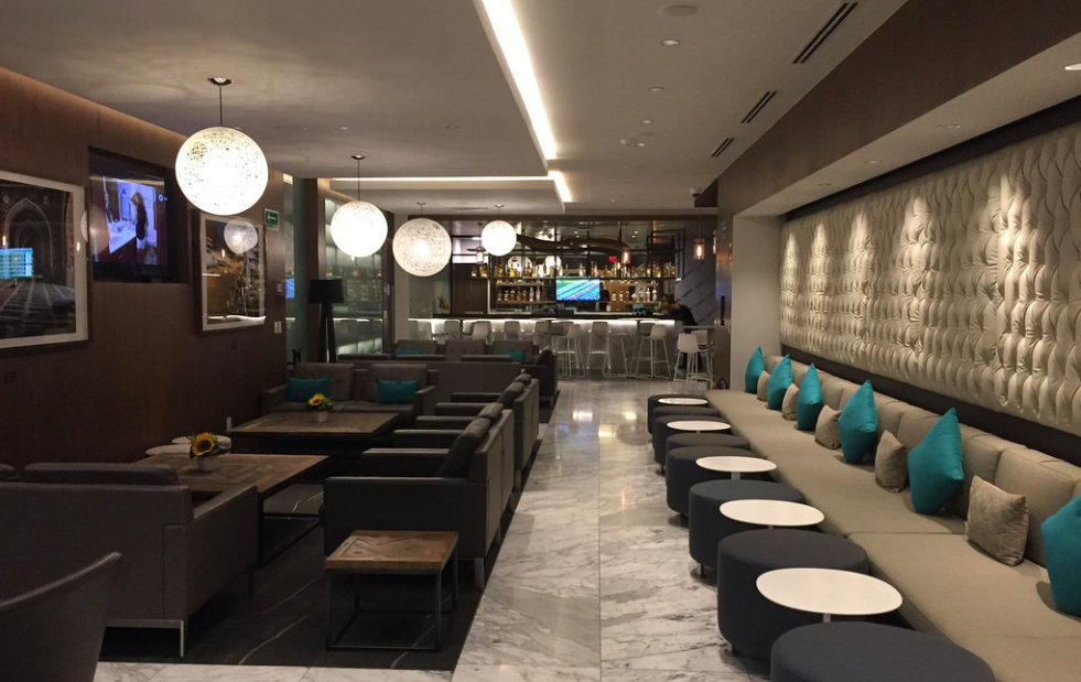 American Express lounge access