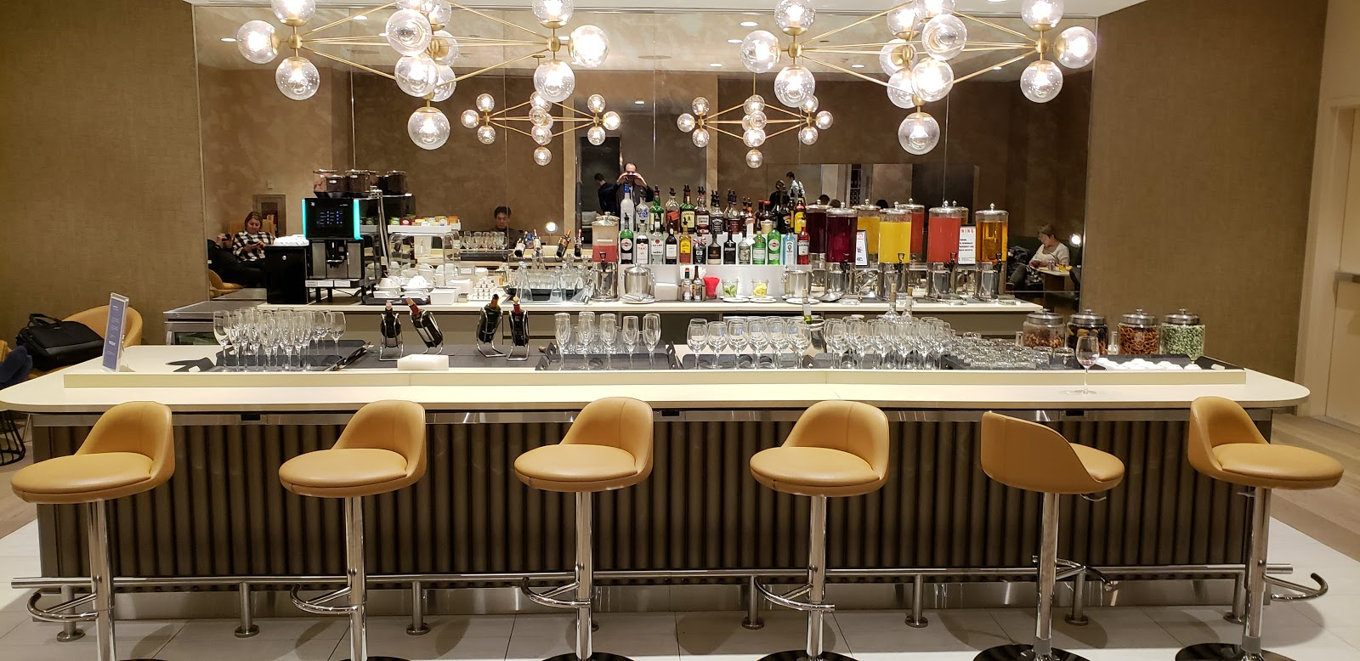 British Airways First Class Lounge bar area @ JFK airport