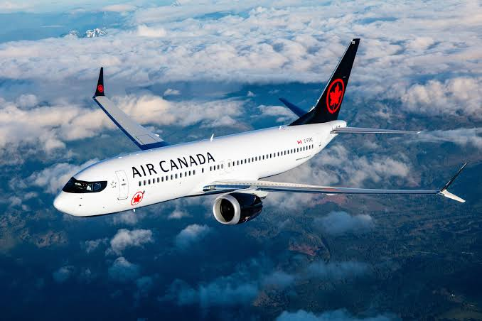 Air Canada Airplane